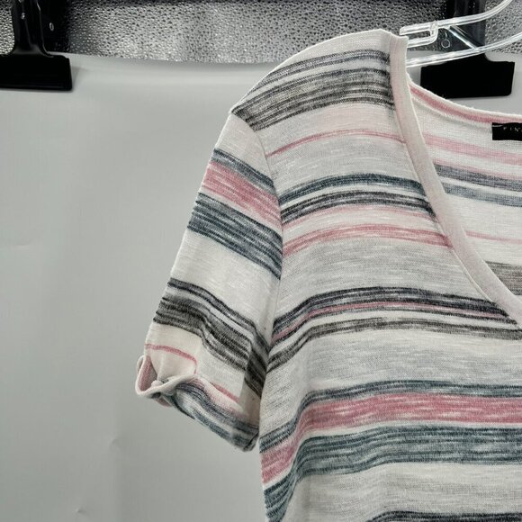 Final Touch Women's V-Neck Short Sleeve Multicolored Striped Top Size Small - Picture 3 of 8